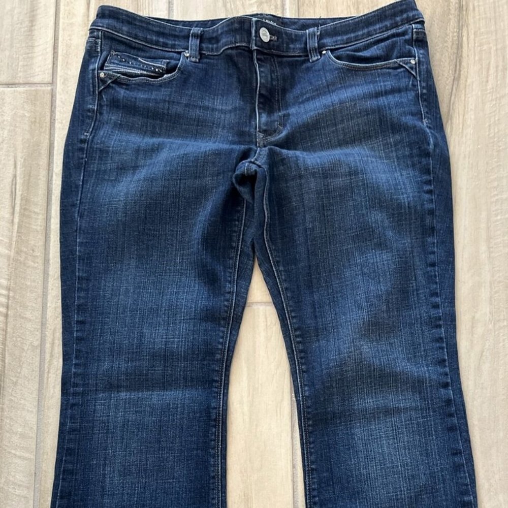 White House Black Market WHBM Blanc 12S jeans flap pocket bling Boot Leg